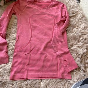 Lululemon swiftly long sleeves